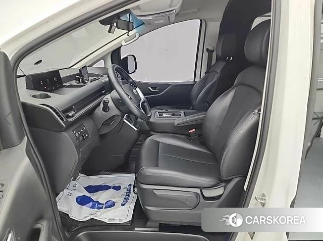 Hyundai Staria 2021 Белый из Кореи, фото 2