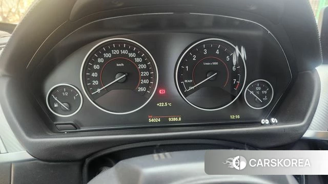 BMW 4 Series (F32) 2018 Белый из Кореи, фото 2