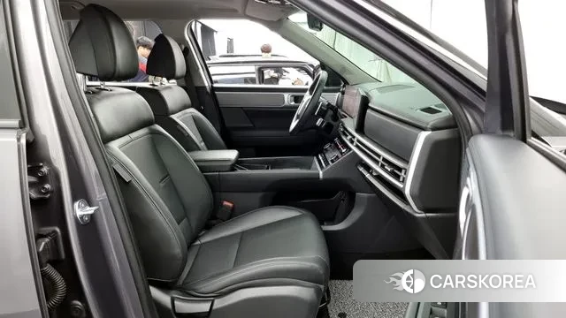Hyundai Santa Fe (MX5) 2023 Серый из Кореи, фото 2