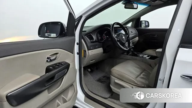 Kia All New Carnival 2018 Белый из Кореи, фото 2