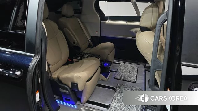 Toyota Sienna 4th Generation 2024 Черный из Кореи, фото 2