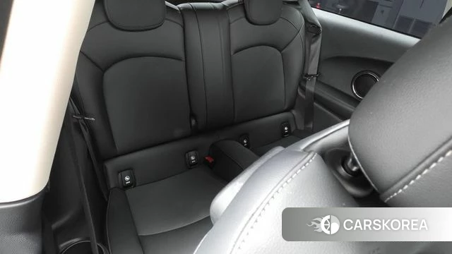 Mini Cooper 2021 Белый из Кореи, фото 2
