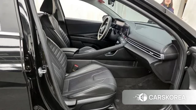 Hyundai Avante (CN7) 2020 Черный из Кореи, фото 2