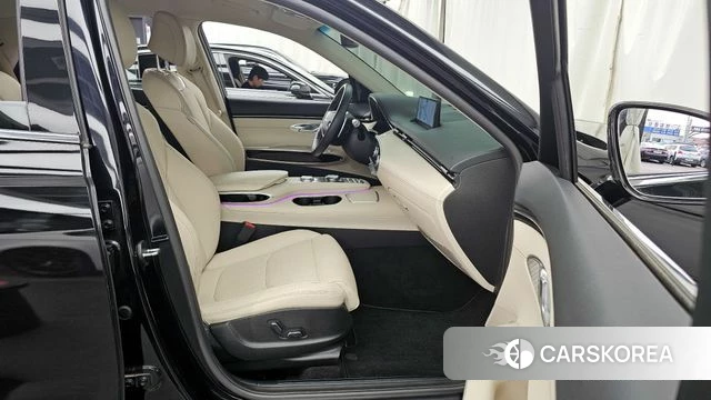 Genesis GV70 2021 Черный из Кореи, фото 2