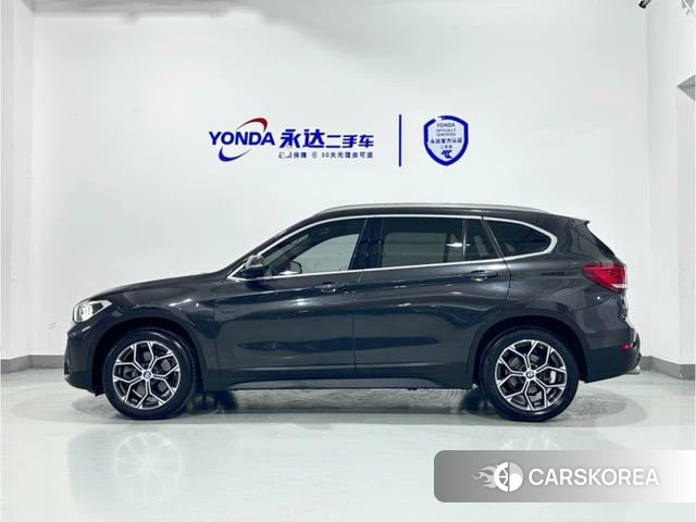 BMW X1 2022 Темно-серый из Китая, фото 2