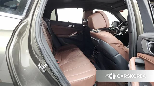BMW X6 (G06) 2021 Коричневый из Кореи, фото 2