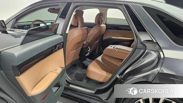 Hyundai Grandeur (GN7) 2023 Серый из Кореи, фото 2