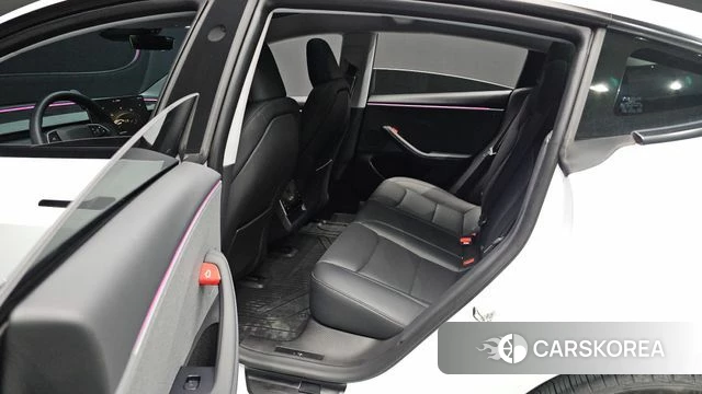 Tesla Model 3 2024 Белый из Кореи, фото 2