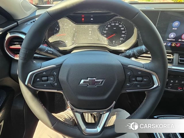 Chevrolet (GM Daewoo) Trax Crossover 2025 Белый из Кореи, фото 2