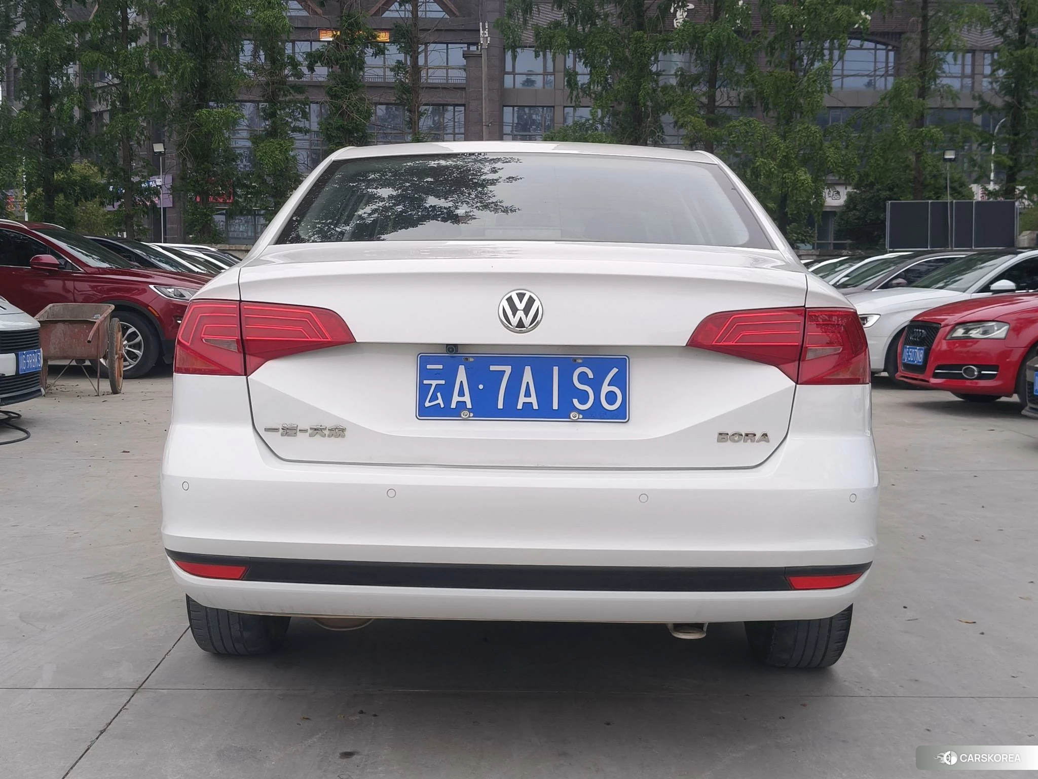 Volkswagen Bora 2019 Белый из Китая, фото 2