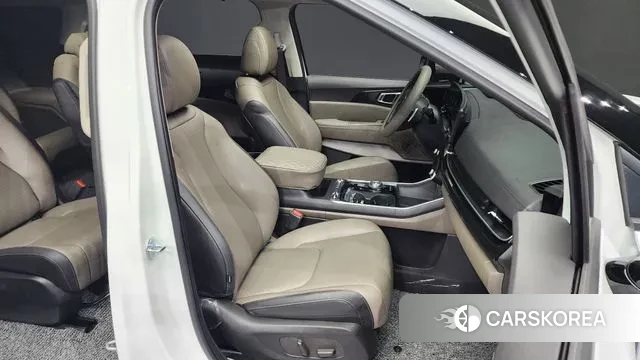 Kia The New Carnival 4th Generation 2024 Белый из Кореи, фото 2