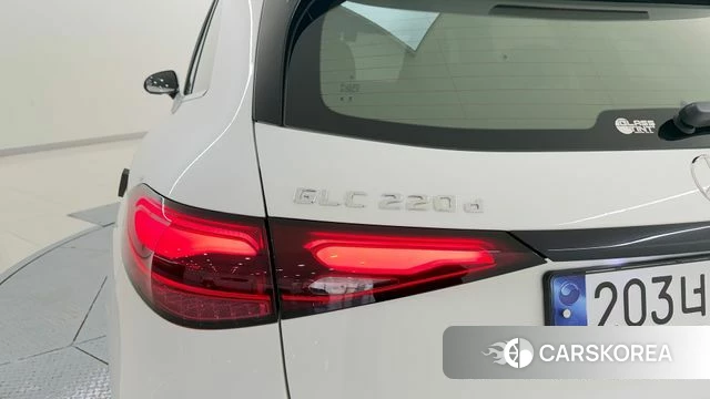 Mercedes-Benz GLC-Class X254 2023 Белый из Кореи, фото 2