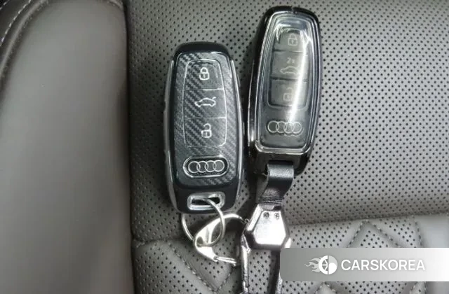 Audi S8 (D5) 2020 Черный из Кореи, фото 2