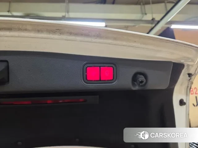 Mercedes-Benz E-Class W213 2020 Белый из Кореи, фото 2