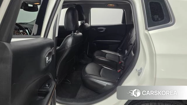 Jeep Compass 2nd Generation 2019 Белый из Кореи, фото 2