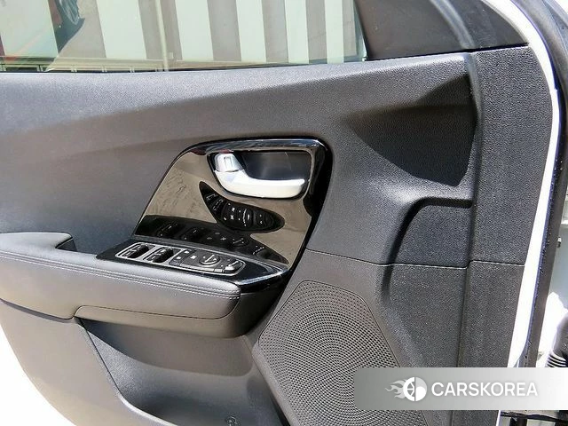 Kia The New Niro 2021 Белый из Кореи, фото 2
