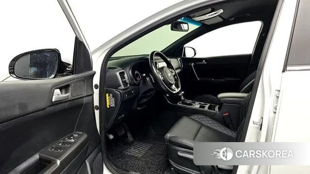 Kia Sportage 4th Generation 2018 Белый из Кореи, фото 2