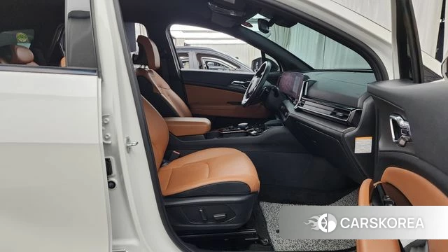 Kia Sportage 5th Generation Hybrid 2022 Белый из Кореи, фото 2