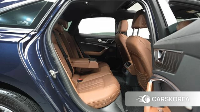 Audi A6 (C8) 2021 Синий из Кореи, фото 2
