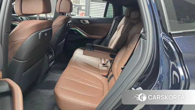 BMW X6 (G06) 2025 Черный из Кореи, фото 2