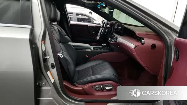 Lexus LS500h 5th generation 2023 Серебристо-серый из Кореи, фото 2