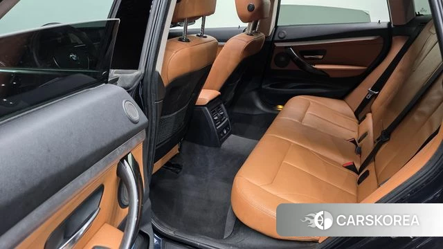 BMW 3 Series GT (F34) 2018 Черный из Кореи, фото 2