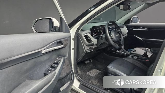 Kia The New Seltos 2023 Белый из Кореи, фото 2