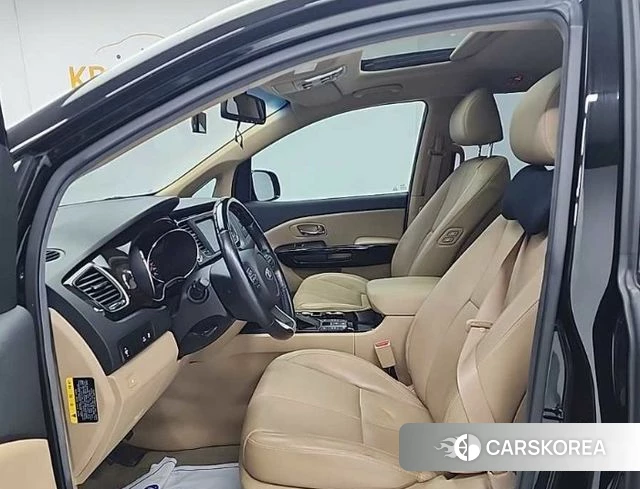 Kia The New Carnival 2018 Черный из Кореи, фото 2