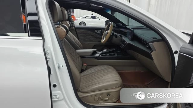 Kia K8 2022 Белый из Кореи, фото 2
