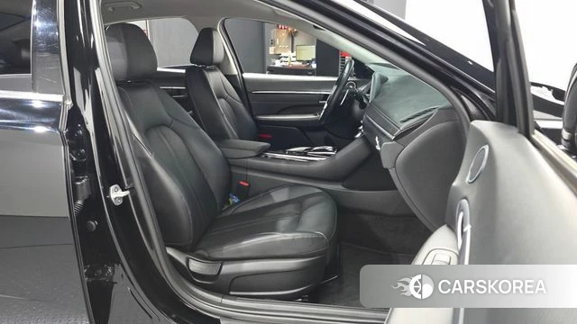 Hyundai Sonata (DN8) 2022 Черный из Кореи, фото 2
