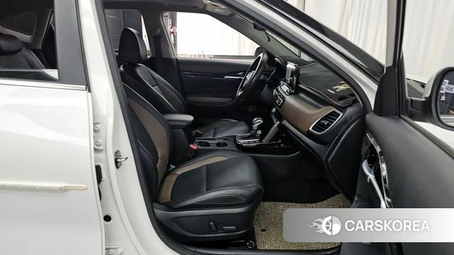 Kia Seltos 2019 Белый из Кореи, фото 2