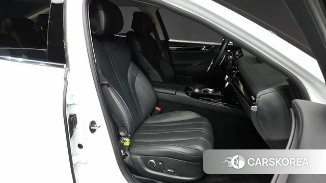 Genesis G80 (RG3) 2023 Белый из Кореи, фото 2