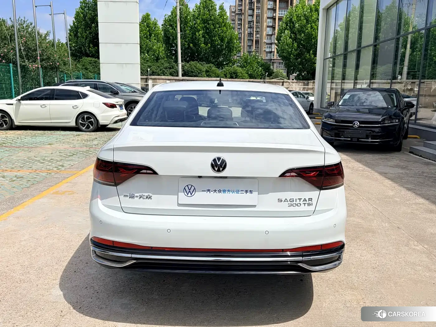 Volkswagen Sagitar 2024 Белый из Китая, фото 2