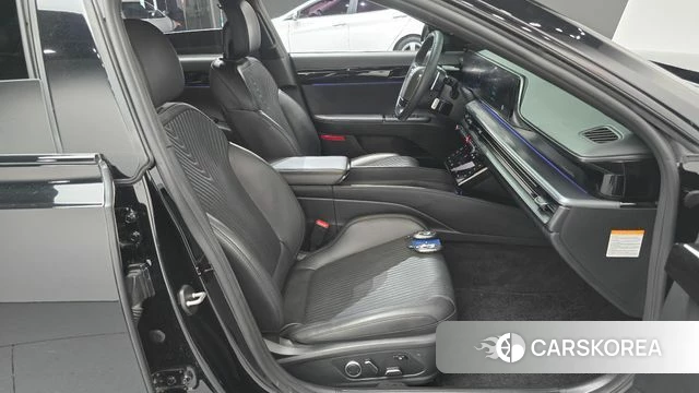 Hyundai Grandeur Hybrid (GN7) 2023 Черный из Кореи, фото 2