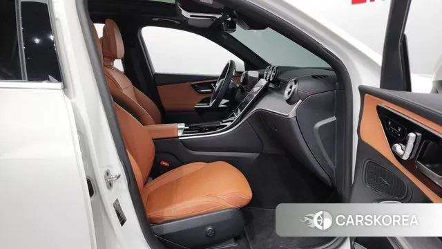 Mercedes-Benz GLC-Class X254 2023 Белый из Кореи, фото 2