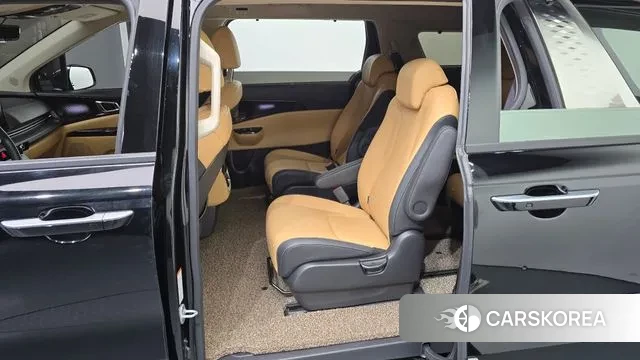 Kia Carnival 4th generation 2021 Черный из Кореи, фото 2