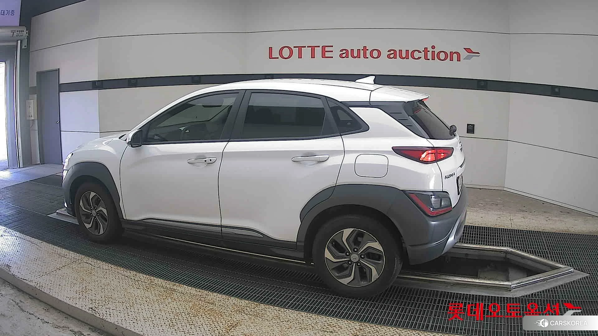 Hyundai Kona Hybrid 2022 Atlas White из Кореи, фото 2