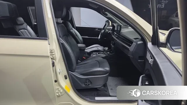 Ssangyong The New Rexton Sports Cannes 2024 Песочный из Кореи, фото 2