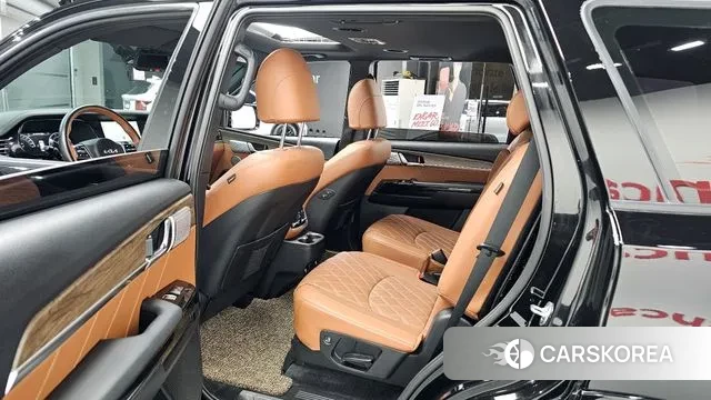 Kia Mohave Master 2023 Черный из Кореи, фото 2