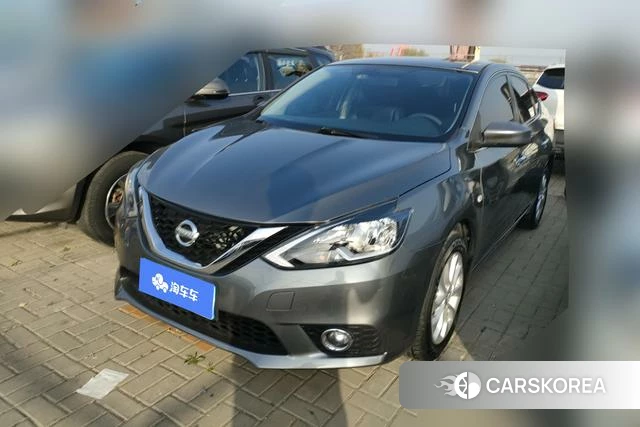 Nissan Xuan Yi 2021 Темно-серый из Китая, фото 2