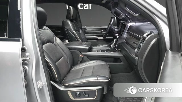 Dodge Lampicup 2018 Серебряный из Кореи, фото 2
