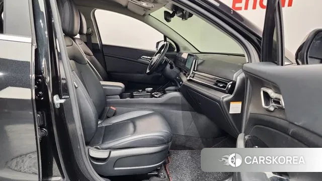 Kia Sportage 5th Generation Hybrid 2022 Черный из Кореи, фото 2