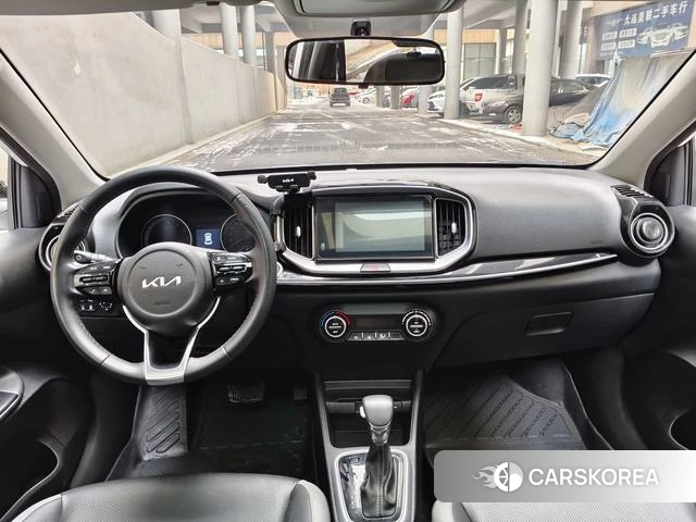 Kia Yi Ran 2024 Белый из Китая, фото 2