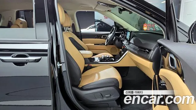 Kia Carnival 4th generation 2023 Черный из Кореи, фото 2