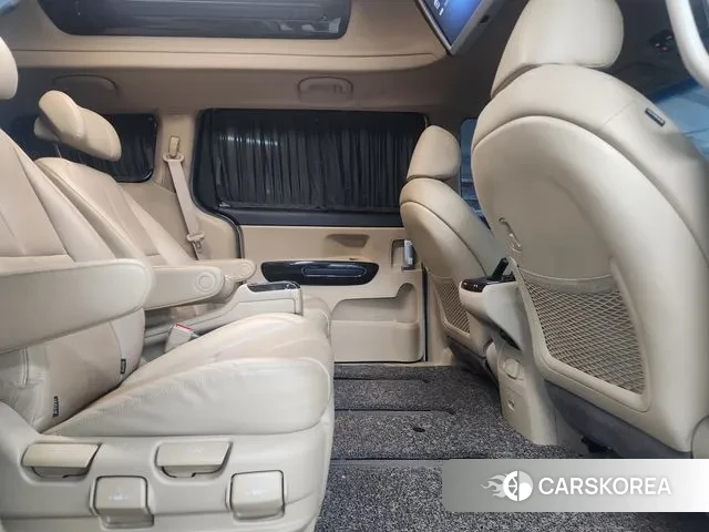 Kia The New Carnival 2019 Белый из Кореи, фото 2