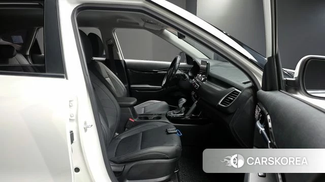Kia Seltos 2022 Белый из Кореи, фото 2