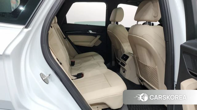 Audi Q5 (FY) 2021 Белый из Кореи, фото 2