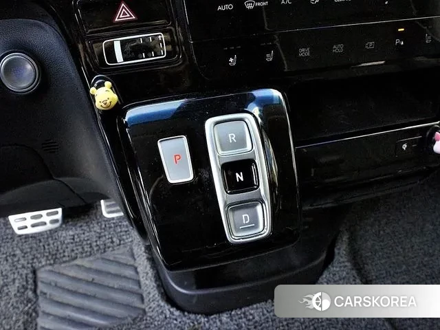 Hyundai Staria 2022 Черный из Кореи, фото 2