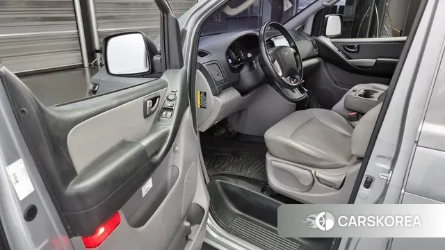 Hyundai The New Grand Starex 2019 Серый из Кореи, фото 2