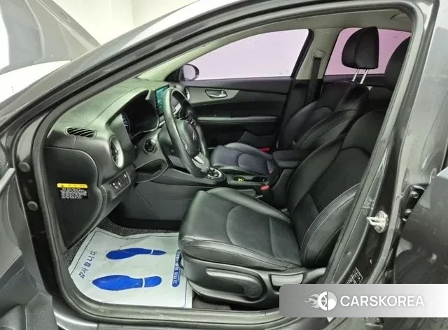 Kia Come New K3 2018 Серый из Кореи, фото 2